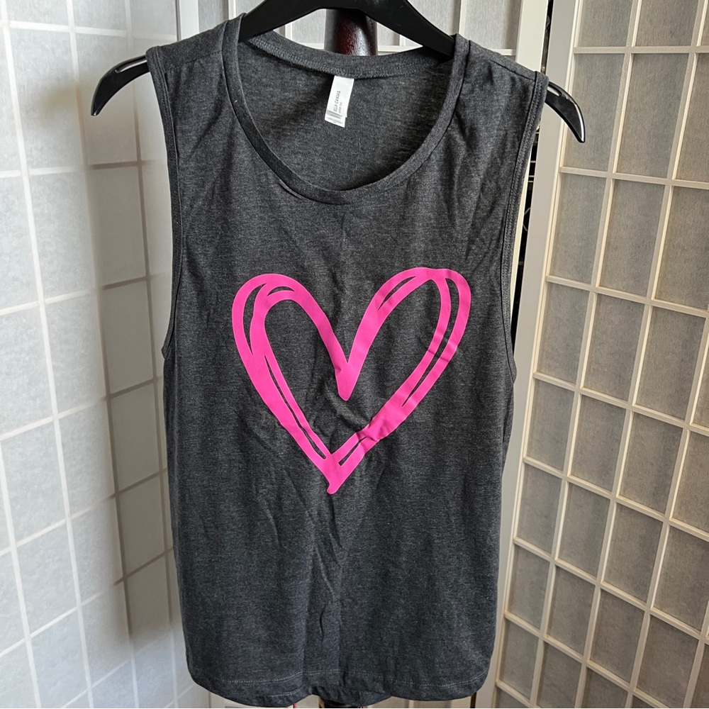Bella Canvas Charcoal Muscle Tee with Pink Heart NWOT